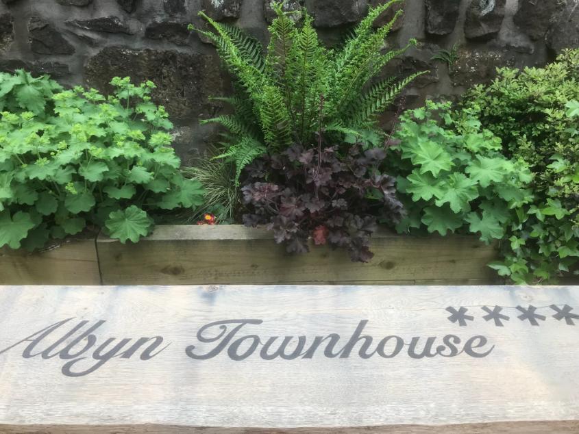 Albyn Townhouse, Edinburgh