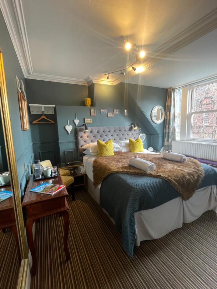 Double King room Albyn Townhouse, Edinburgh