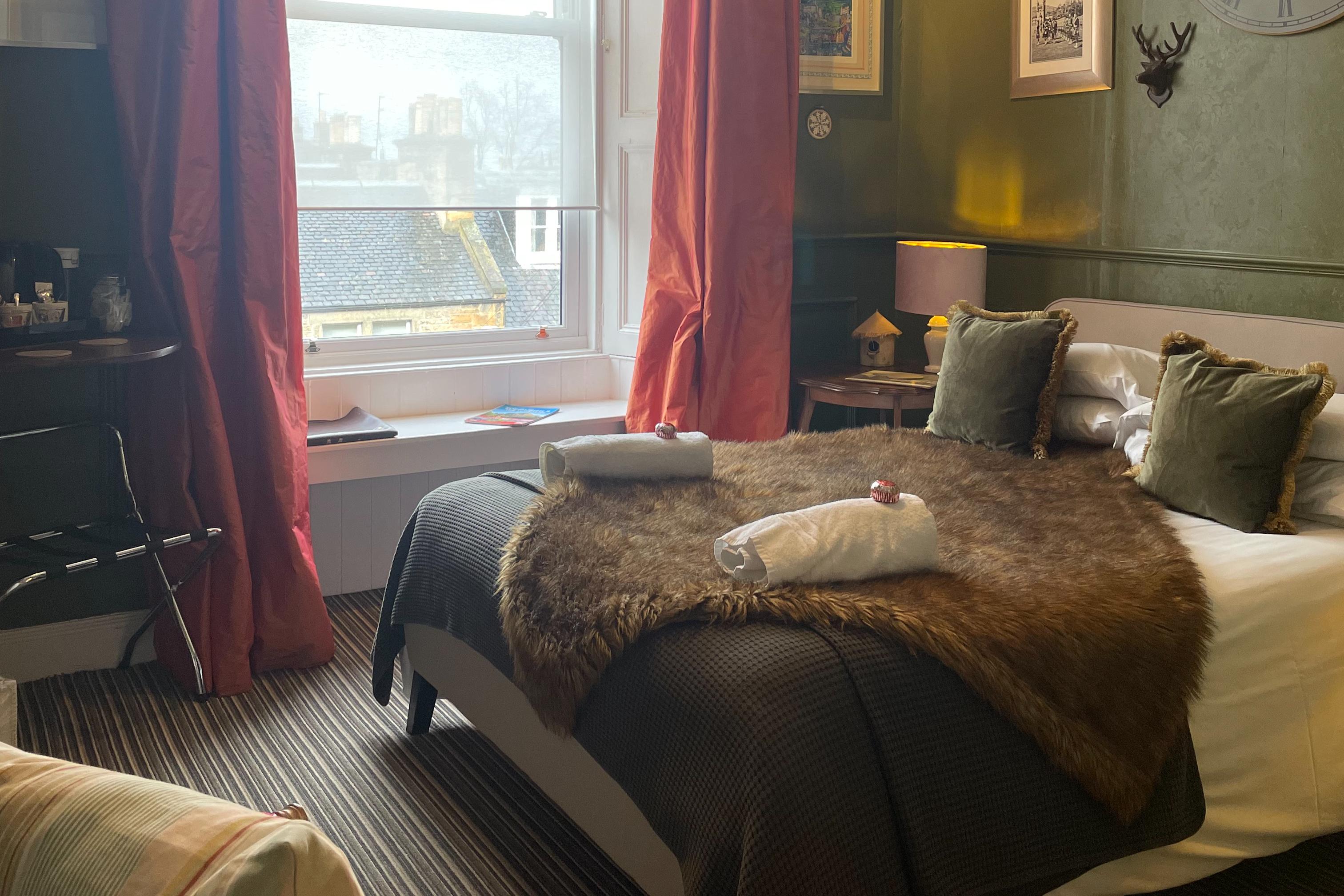 Double King room 4, Albyn Townhouse, Edinburgh