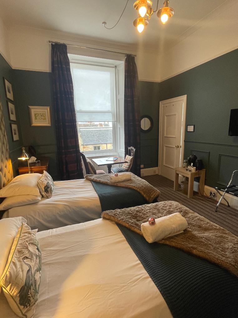 Double King or Twin room 5, Albyn Townhouse, Edinburgh